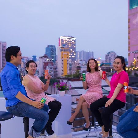 Full House Homestay Thành Pho Ho Chí Minh Esterno foto