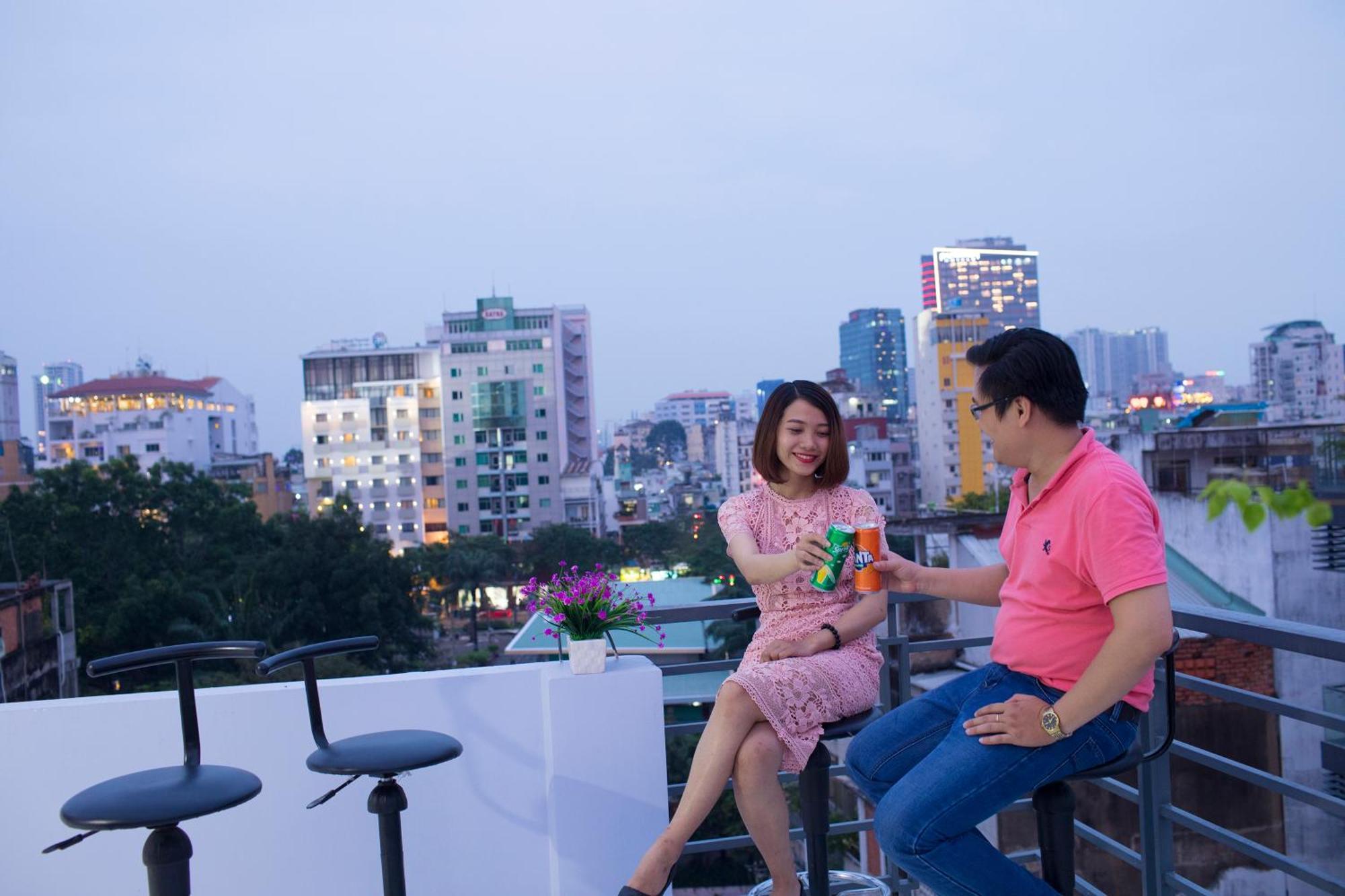 Full House Homestay Thành Pho Ho Chí Minh Esterno foto